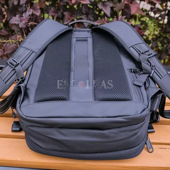 Vacuum Compression Backpack for Travel and Organisation AirTrek Bag